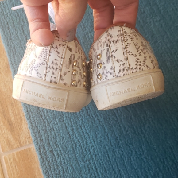 Toddler Michael Kors shoes - Picture 7 of 8